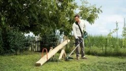 Bosch AFS 23-37 Bosmaaier - 950 W - Op Snoer - Incl. Mes En Draad -Beroemde Tuinonderhouds Winkel 1200x675 15