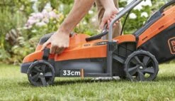 Black & Decker BLACK+DECKER BCMW3318N-XJ Grasmaaier - 18V - 33cm - Excl. Accu & Lader 19 Black & Decker BLACK+DECKER BCMW3318N-XJ Grasmaaier - 18V - 33cm - Excl. Accu & Lader -Beroemde Tuinonderhouds Winkel 1200x689
