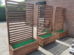 AMISHOUT - Plantenbak Met Klimrek 120x40x40 (180) Cm - Bruin