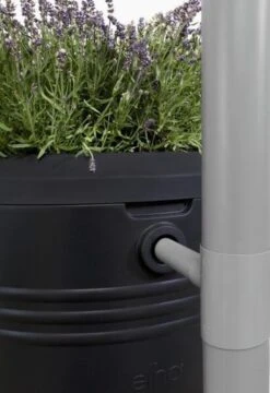 Elho Green Basics Regenton - Regenton - Living Black - Buiten - 200 Liter -Beroemde Tuinonderhouds Winkel 823x1200