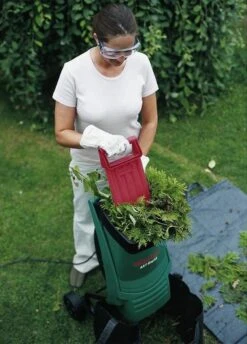 Bosch AXT Rapid 2200 Hakselaar - 2200 W - 90 Kg/u -Beroemde Tuinonderhouds Winkel 862x1200